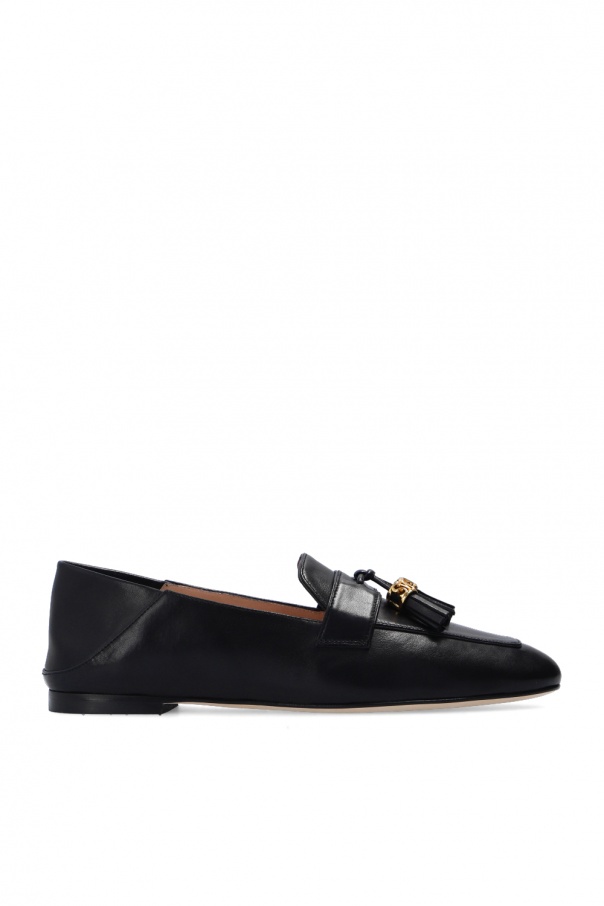 Stuart Weitzman ‘Wylie’ leather moccasins